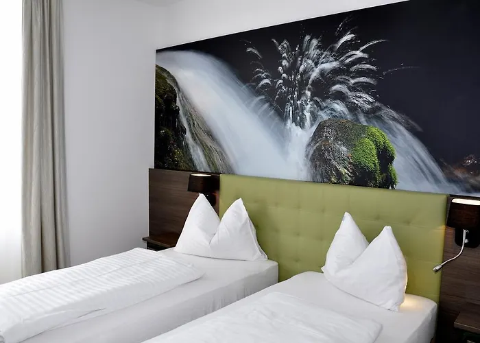 فندق مبيت وإفطار Brauhaus Falkenstein لينز